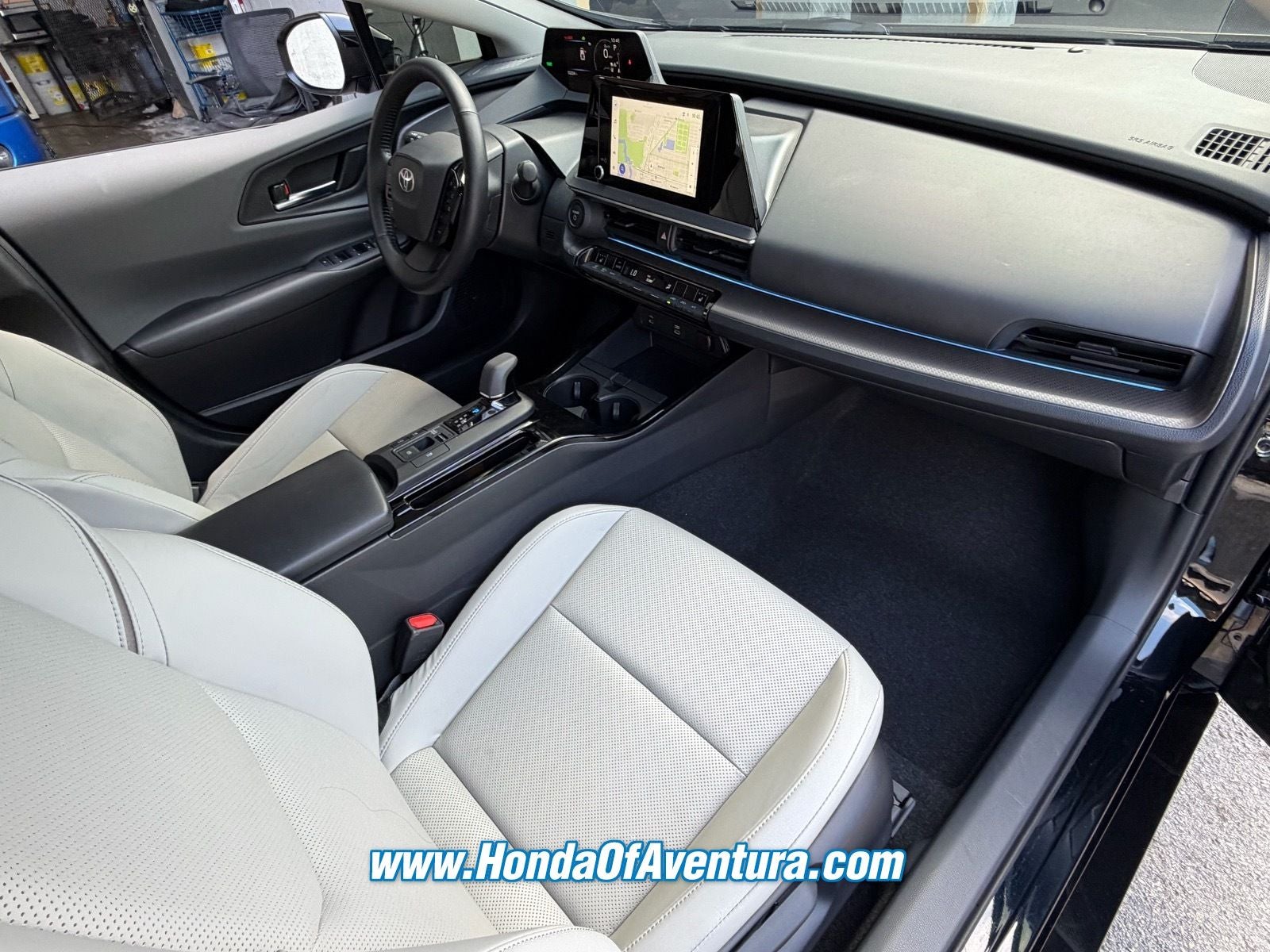 2024 Toyota Prius XLE