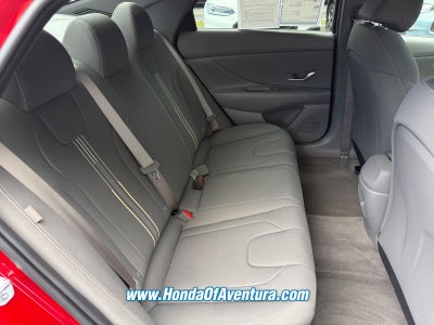 2025 Hyundai Elantra SEL Sport